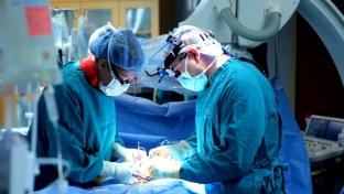 idealnoe-telo-za-odnu-operatsiyu-simultannye-operatsii-v-plasticheskoj-khirurgii